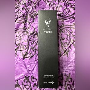 Younique spray foundation TULLE